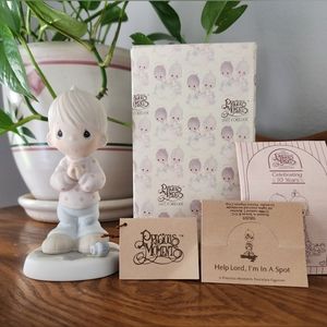 Precious Moments Help Lord, I'm in a Spot 100269